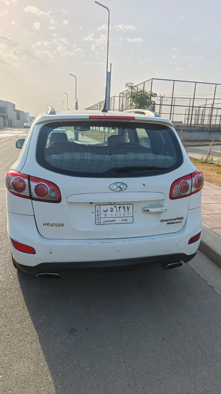 السلام عليكم سنتافي 2011 فول موصفات خليجي سيارة كاملة مابيهة نقص رقم بغداد مشروع وطني تحويل ثاني يوم الضرر مصبوغة عام اثر جراد وبيهة طخاط بسيطة السعر 118وبيها مجال ***********
