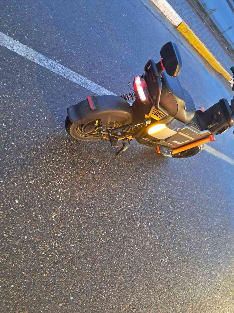 سلام عليكم
سلام عليكم دراجه شحن اج 3البيع 5بطارية   حجم صغير جديد16انبير جهاز اندار سعر450بيهه مجال بصيط 
سؤيج بصمه تشغيل عن بعد بريك هدالؤريك دك بريك حساسات اماميه وخلفي سرعتهه 70تواصل واتساب 9647768599489عنوان البياع حي الجهاد
