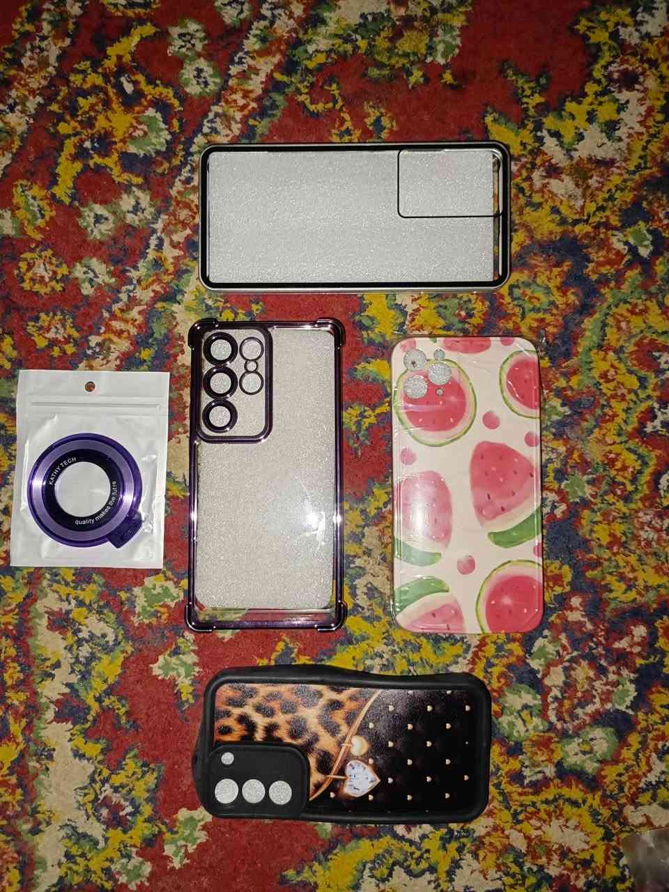 توجد خدمة توصيل واتس اب ***********
