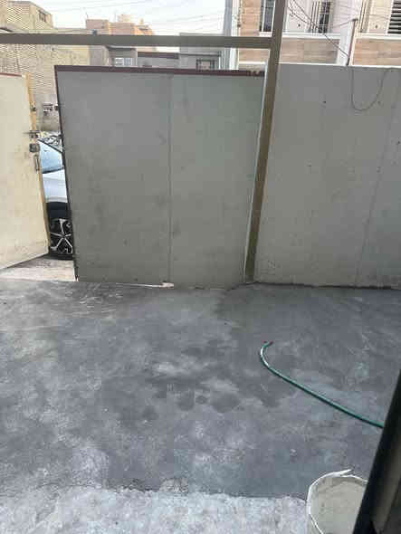 السلام عليكم بيت للايجار بحي الجهاد ديوان المخابرات مساحة 75 متر واجهة 6 ونص مدخلين الطابق الارضي استقبال كبير مع هول وخدمات الطابق الثاني غرفة اطفال مع غرفة سويت وبالكون ايجار 500 قفل للعلم بدون دلالية للاستفسار ***********
