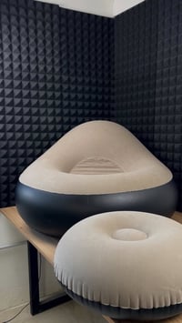 كرسي نفخ عرض خاص لمدة يومين صار ب 35 وتوصيل مجاني لتثبيت الحجز عنوان ك...