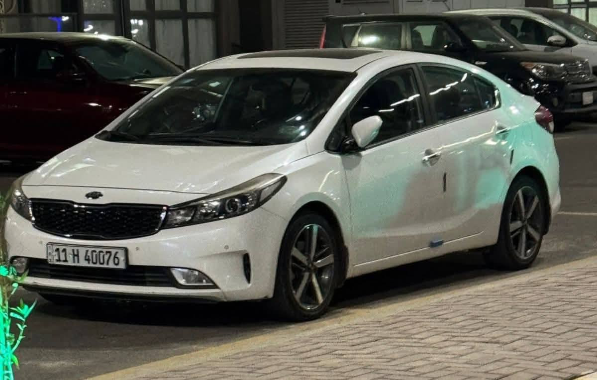 سيراتو موديل 2017 فول مواصفات ايراني مكفوله بيها ملاحظات موضحه بل فيديو مكينه 2000دوش مكفوله العنوان بغداد العامريه ***********
