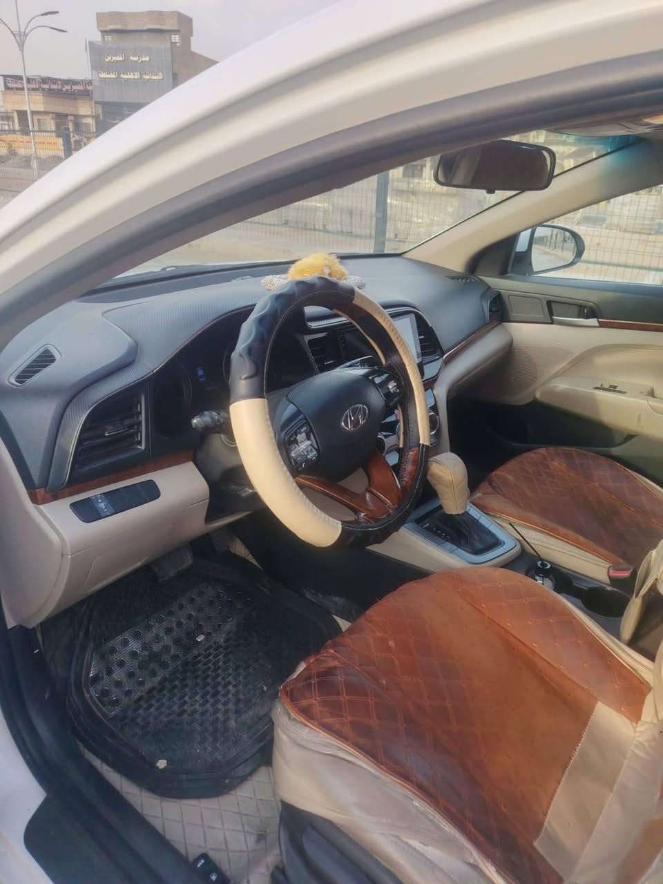 سلام عليكم  النترا موديل ٢٠٢٠ خليجي  بنيد صبغ فقط الباقي كفاله  صدر تخم تاير كير مكينه  تبريد  كله كفاله فول مواصفات بصمه فتحه السعر ١٥٥ بيهه مجال العنوان بعداد التراث ***********
مكلف بلنشر اتصل عله الرقم
