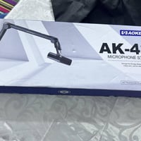 ستاند مايك • توصيل