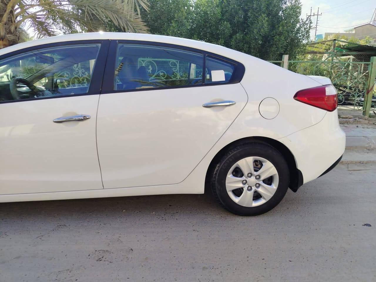 سلام عليكم سياره البيع كيه سيراتو مديل 2014 سياره رقمه كربلاء سياره مكفوله كفاله حته دعاميات  سياره عميه محرك حداديه تايرات كير تبريد دفه كله عله وضع شركه مكانه سياره كربلاء هاي سياره مثل بصوره هاذه مشيه هاذه رقمي  0780171430 *********** سعره 122بيه مجال سياره جديده مال بيت
