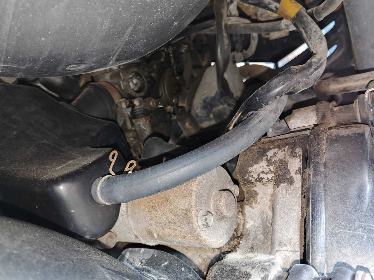 سلام عليكم عندي دراجه ماكس عدله 👑㊙️
امس طلعته حاويه نضيفه شرط مامفتوحه ابدد  هندر سلف☣️
كهربأيات كامله مكمله الدراجه خير من الله بس تلاحضون البرغي الامامي شديته لان فالت الدرع بيه نواقص قفل, جنطه سيم عداد بس تعال افحص وشوفه بعينك 
السعر مليون و 200 قفل او مراوس بنامه اصولي ✅ رقمي واتساب ***********
