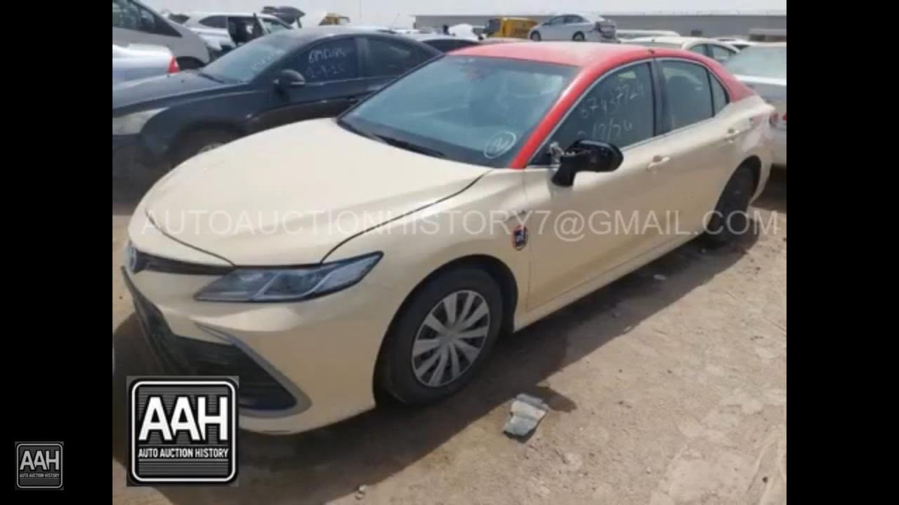 السلام عليكم كامري تكسي دبي ٢٠٣٣ بدون حادث صبغت قمارتها فقط توحيد لون ماشيه ٢٢٠ الف km  مكينه كير بطاريات صدر مكفول بلادي تايرات جدد مكانها بغداد سعرها ١٦٥ وبيها مجال ***********
