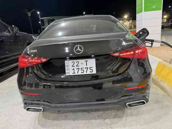 C300
موديل 2024
اعلى فئه الي تجي كشنات تدفئه تبريد وسماعات بورمستر
ماشيه 8 ميل
مكفوله كفاله عامه
رقم وهزه جديده 
دخول جديد للعراق
رقم اربيل جديد باسمي
Amg بلادي 
4 matic

مغلفه ppf ضمانه  مده العمر الاماني
***********
