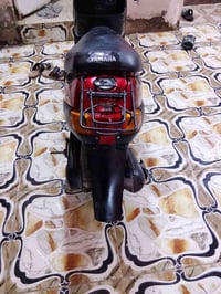 دراجة بطه نضيفه السعر 300 وبيها مجال لشراي 07760024070طويريج