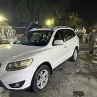 اخوان سنتافي للبيع موديل 2011   بغداد خليجي 4 سلندر  ماشية 160  كم  بي...