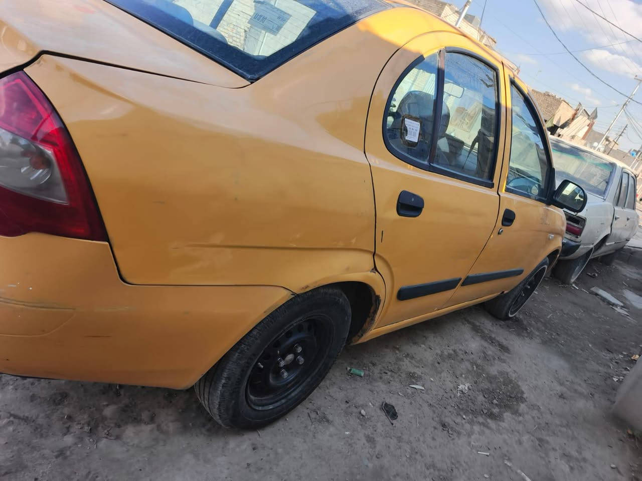 السلام عليكم طيبه موديل ١٥ مكفول كير ومكينه كشر مثل ما موضح بلصوره كشر نظيف السياره مصفره هيئه وغرامات رقم انكليزي السياره تخم تاير سعر ٣٦ وبيها مجال تحويل مباشر
‏‪***********‬‏العنوان بغداد المشتل
