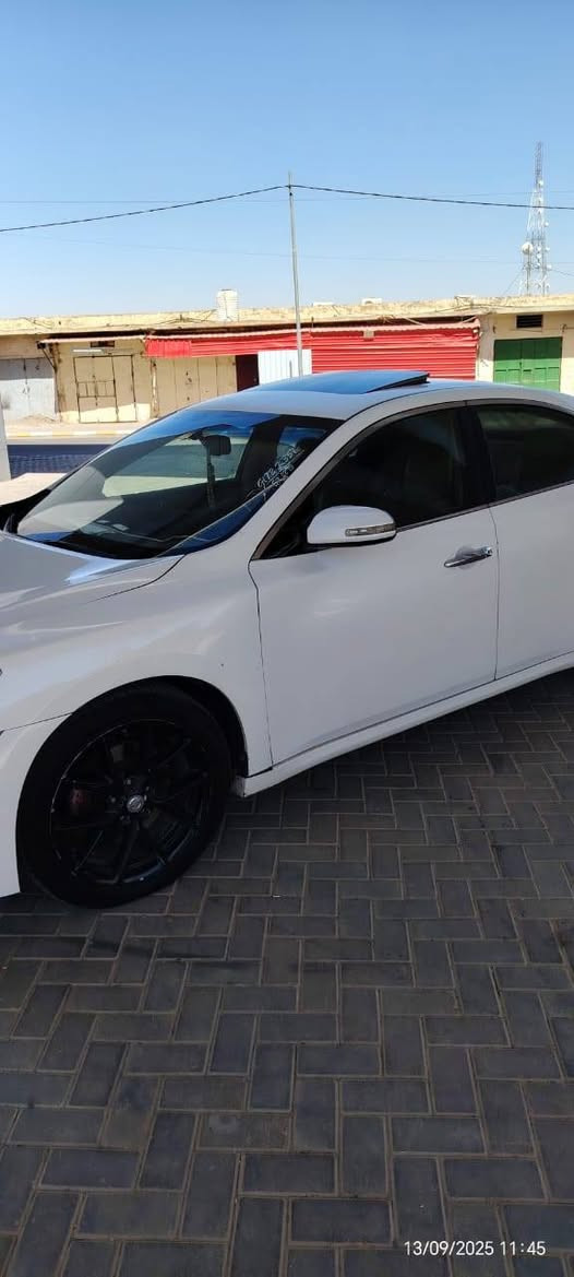 نيسان مكسيما 2010 خليجي
فول مواصفات (بلاتينيوم) اعلى فئة
. بصمة
. بانوراما
. كشن كهرباء
. كشن تدفئة، تبريد
. تحكم ستيرن
. Bluetooth, aux, usp
. بردة خلفي كهرباء
. حساسات+، كامرة
. كشن جلد
. ويل 19
. اشارة بالمراية
. سماعات 12 ( boos) 
. تبريد قطعتين، امامي، خلفي 
. 6 قرص (جنجر) 
. تخزين كشن
. لايتات زينون ابيض
. كير 3 وضعيات ( اوتوماتك، عادي، سبورت) 
. شفتات ستيرن
وبعد مواصفات بيها 
. كير ومحرك شرط، السيارة مناقصها شي 
رقم اربيل بأسمي 
السيارة ضررها بالعراق حافة البونيد وجاملغات امامي


**إذا كنت صاحب هذا الإعلان وتريد حذفه لأي سبب، رجاءا أرسل رسالة إلى الدعم الفني**