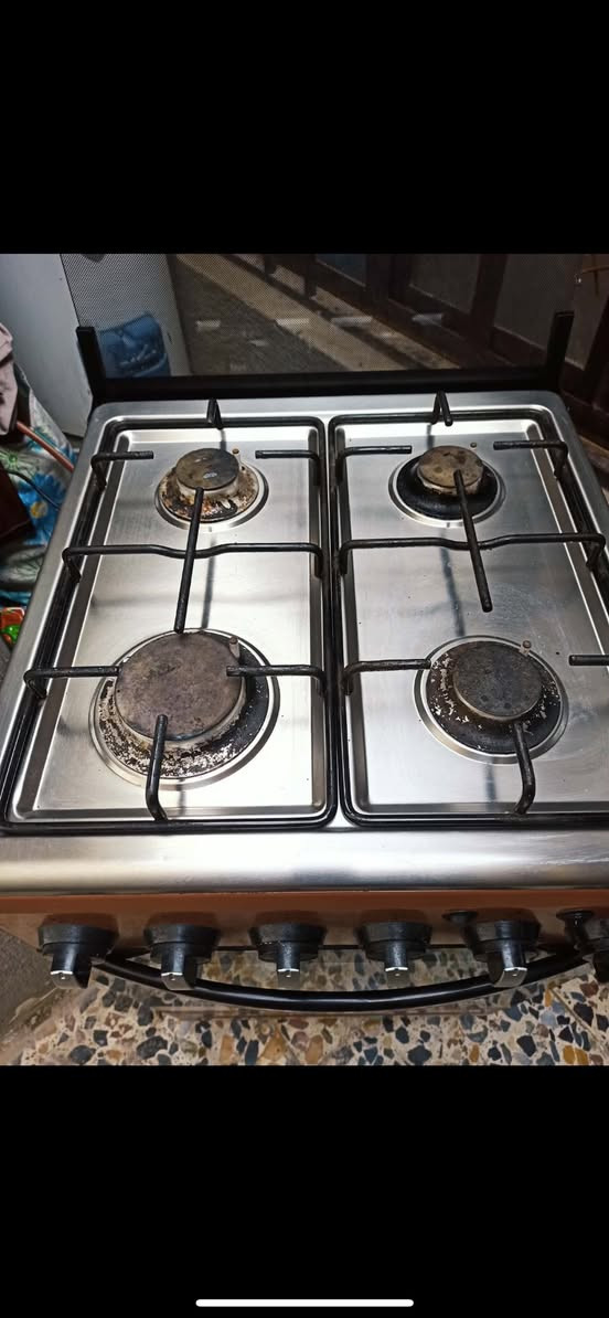 السلام عليكم طباخ نضيف استعمال قليل ابو 4عيون شغال الفرن هم شغال السعر ١٠٠وبي مجال


**إذا كنت صاحب هذا الإعلان وتريد حذفه لأي سبب، رجاءا أرسل رسالة إلى الدعم الفني**