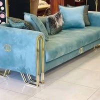 تخم شانيل • ١٠ مقاعد • توصيل مجاني