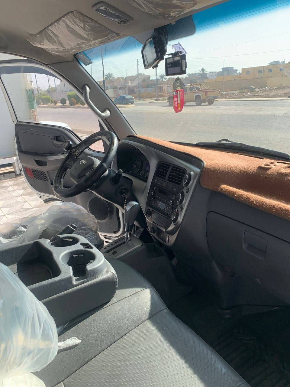 للبيع فقط...السعر 22
كيا براد فول ومكفول موديل 2019 معلايه. 23 .ثلاث حلقات رقم بغداد انكلش محرك مسكر كير اوتو السياره جديده ماشيه 31 الف تحويل مباشر اتصل وبيك خير وتدلل ***********
