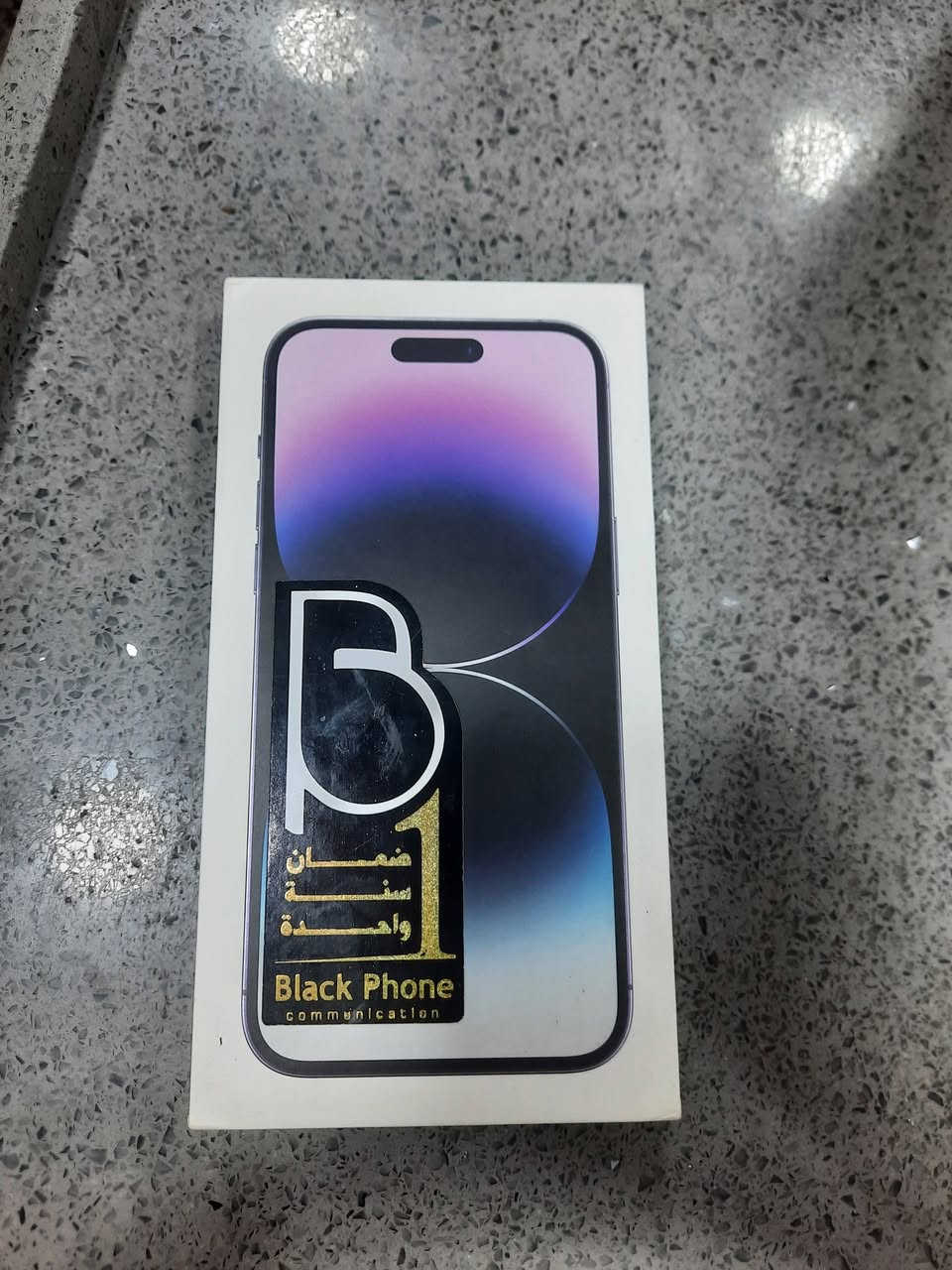 يا الله السلام عليكم شباب 14 برو ماكس كل تفاصيله موضحه بصور و رحمه لمك  لدكلي شبيه ما بيه اخيك والله كلشي موضحلك بصور راسلني او خابرني و خادمك رقمي *********** و بنسبه للسعر قيم و اخذ تدلل
