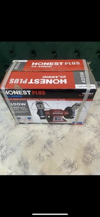 عندي كوسره جديده لبيع السعر 50 الف وبيها مجال الاستفسار 07750677785