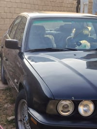 525.B. M. سياره موديل  . 1991. فول توماتيك گير محرك شرط محرك كبس سنويه...