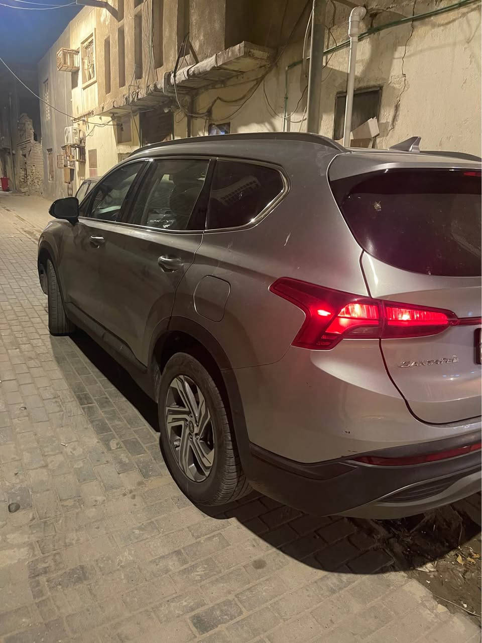 هونداي سنتافيا 2023 للبيع وارد امريكي حادث جاملغ وبنيد بدون دواخل السياره جديده ماشيه 90000 رقم بصره حره تحويل مكينه 2500 رقمي *********** متواجد وتساب البصرة, العراق
