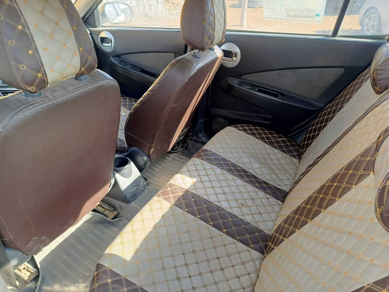 السلام عليكم
سياره للبيع فاو اولي موديل 2015
صدر خلفي امامي جديد تخم تاير جديد دوشمه جديده سنتر لوك محرك 1500 باتري جديد كهربائيات كله شغاله محرك كير كفاله تبريد تتفئه شغالت  والباقي مبين بل تصوير رقم  قادسيه     السعر 45 وبيها مجال 
  رقم الموبايل ‏‪***********‬‏
***********
