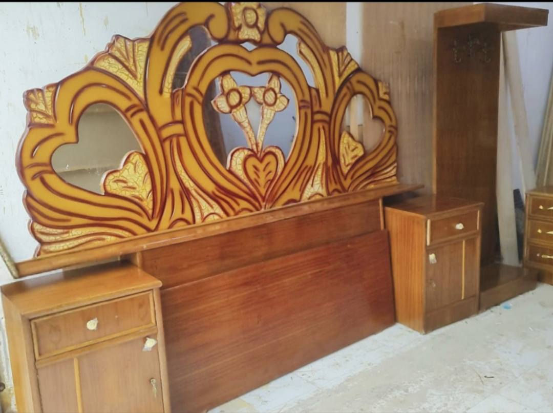 غرفه صاج داخل وخارج كنتورها ابو ٥ ابواب وملحق غرفه داخل وخارج صاج الظهر جرجوبه براغي غرفه كامله من جميع محتوياتها من كنتور وزاويه وجزامه وميز تواليت وجربايه طبعا صبغ تلميع كله بالجديد مسوي كلش نظيفه السعر ٥٢٥ الف مكانها بغداد متوفر توصيل بكروة للحجز مراسلة الصفحه


**إذا كنت صاحب هذا الإعلان وتريد حذفه لأي سبب، رجاءا أرسل رسالة إلى الدعم الفني**