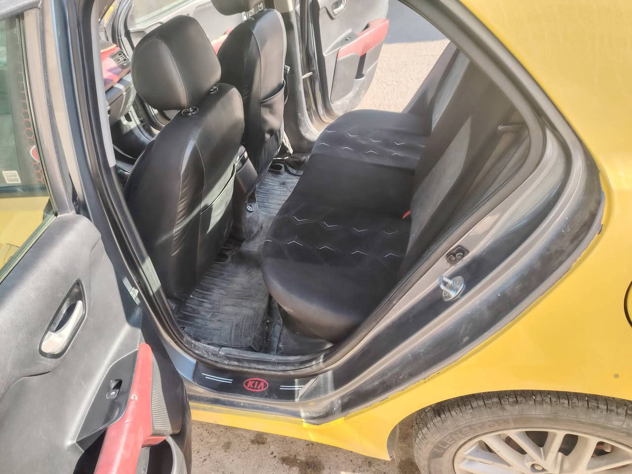 سلام عليكم كيا ريو موديل ٢٠١٨ جنطه جي داي محرك ١٦ كير شرط بيها كاربون بنزين هيها وغرامات صفر ضررها بجم بس بدون دواخل شرط مكان السيارة موصل حي التحرير السعر ١٢٠ ورقة بيها مجال هذا رقمي اسيا *********** او كورك ***********
