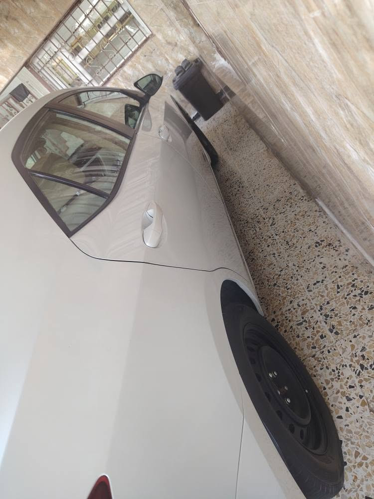 كورلا 2017 رقم سليمانيه سنويه لل28 كود بنزين داخل اصفر ملكي بدون صبغ مكانين بارد صغار مايبين سعر ١٣٥ كركوك قضاء الحويجة
***********
*********** كركوك, العراق
