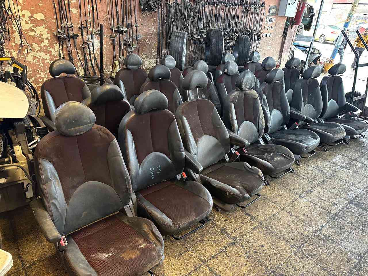 تم وصول حاويه جديده الى شركة ماهر الحجار غرف ريو 2010 برايد 
البيع جمله+مفرد 
يوجد توصيل لجميع محفضات العراق
للتواصل: ***********……‭٠٧٥١ ٨٠٩ ٤٧٦٤‬….. ‭٠٧٧٤ ٤٤٣ ٣١٤٤‬
