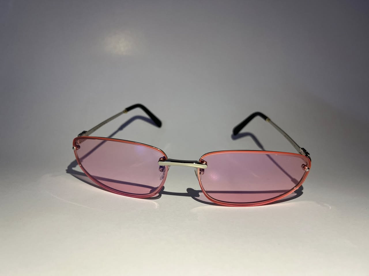 متوفر كمياااات الاسعار تحطيم للحجز خاص او واتساب *********** امزون Dhl
