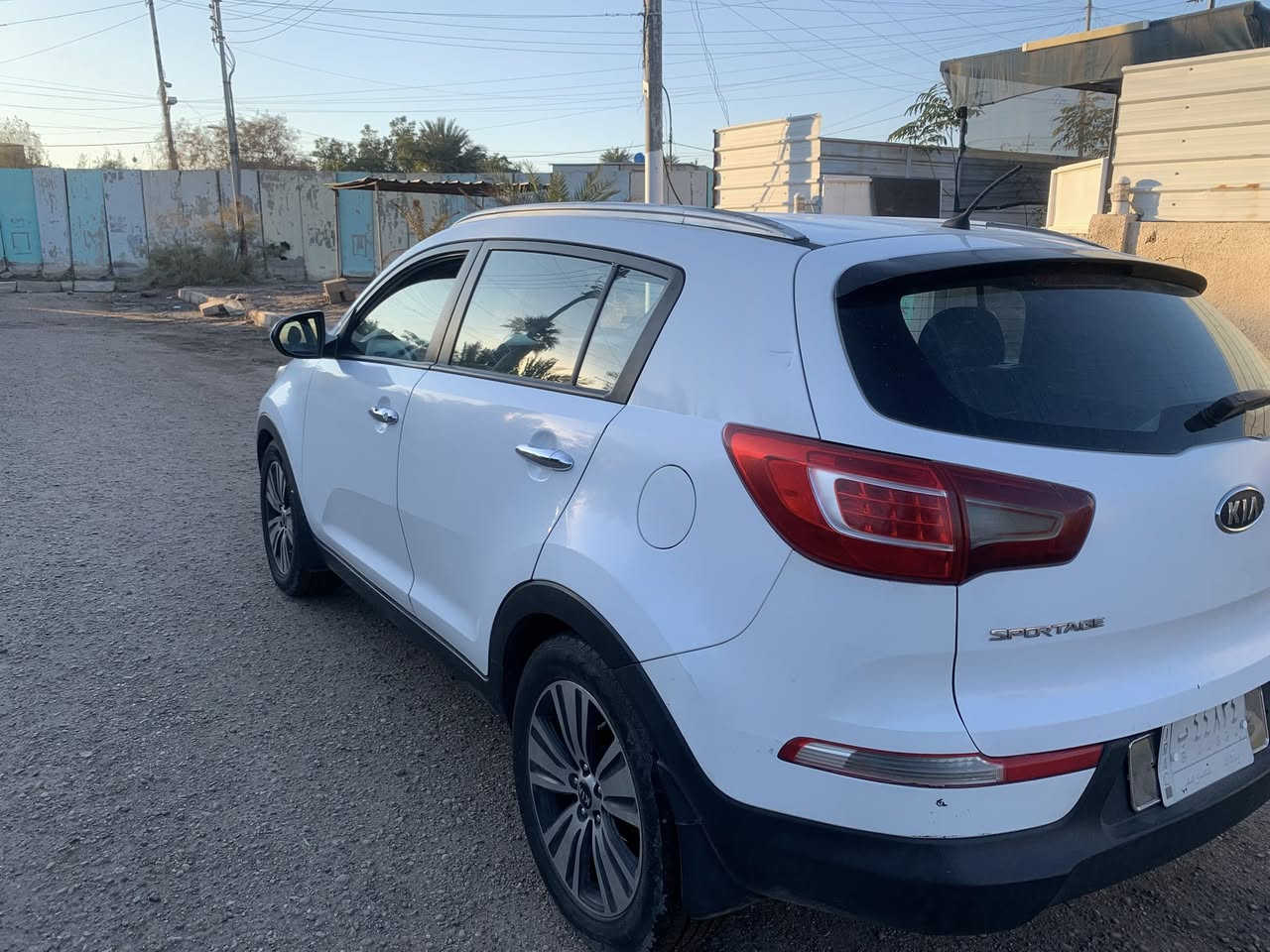 السلام عليكم ، سبورتج للبيع ٢٠١١ مكفولة من الصبغ والتبديل سعرها ١٣٠ المكينه بيها خيط تبخير 
للاستفسار ***********
