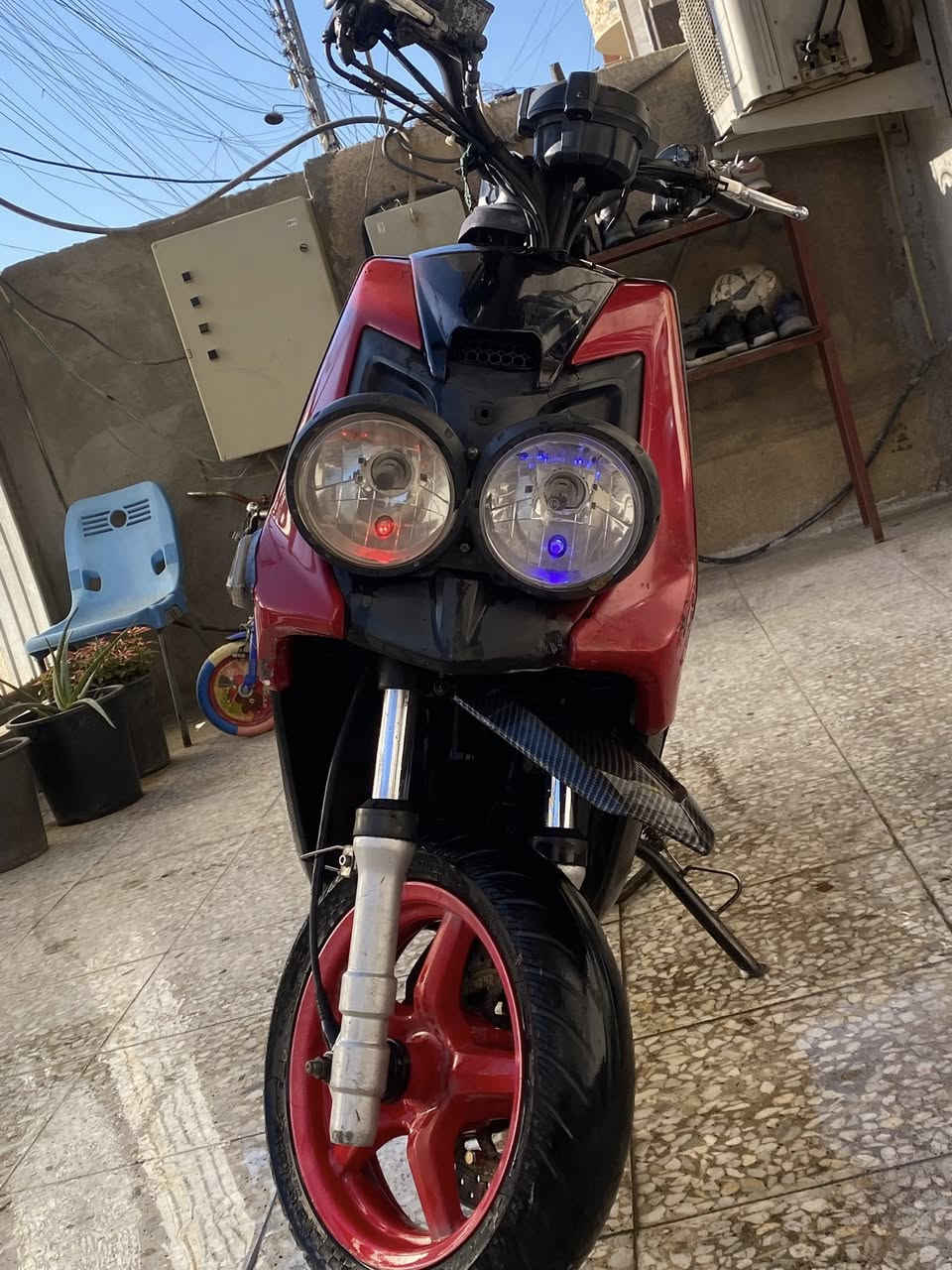 السلام عليكم للبيع جبلي ام عيون الدراجه نكره سلف بكل وقت بيه تزويد استيرن وسبايدر وقبق بانزين ومال رقم الدراجه جاهزه انكر سلف وطلع وين متريد  ختم واحد كفر ومكينه مكينه خرسه بيه سلف رياضي ربع نكره الله شاهد بيه نقوصات سواد مال قبق هندر وبكلايت مكسور من فوك بس كله شغاله ونقصه اشاير فقط لاغير رايده900وبيه مجال للشراي مكاني بغداد البنوك رقمي *********** ملاحضه نضافه الكفرات65/100
