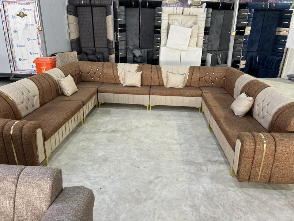 ديوان عراقي جديد القياس10 متر رقم *********** التوصيل جميع المحافظات السعر 650
