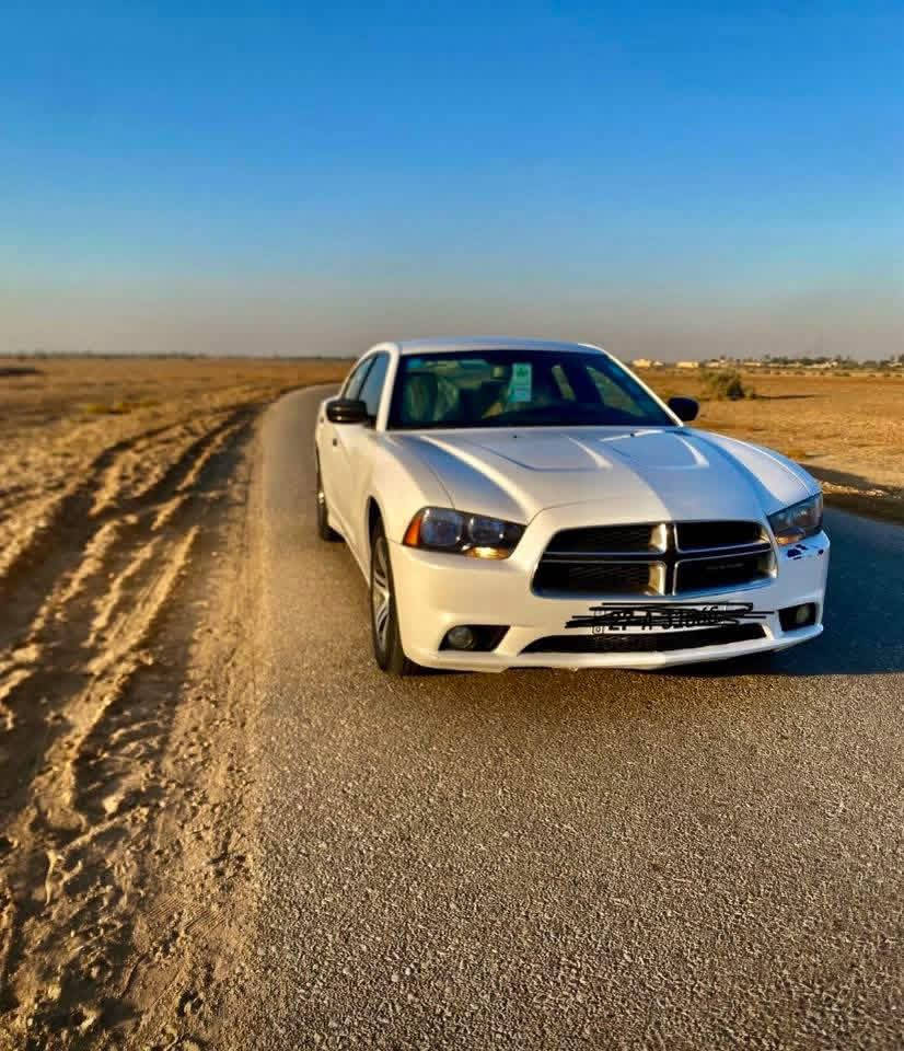 جارجر ٢٠١٣ خليجي بدون ضربه
كير ماوس ٨ نمر تشغيل بصمه 

محرك ٣٦٠٠ توويل 
ماشيه ١١٠ ألف ميل 

رقم ذي قار مشروع وطني  

مابيها أي نقص 

تجي تشوفها وتشلع عيوني 

السعر ١٦٥ وبيها مجال قليل 

مكانها سوق الشيوخ 

تفاصيل اكثر خاص 

موبايل ***********
