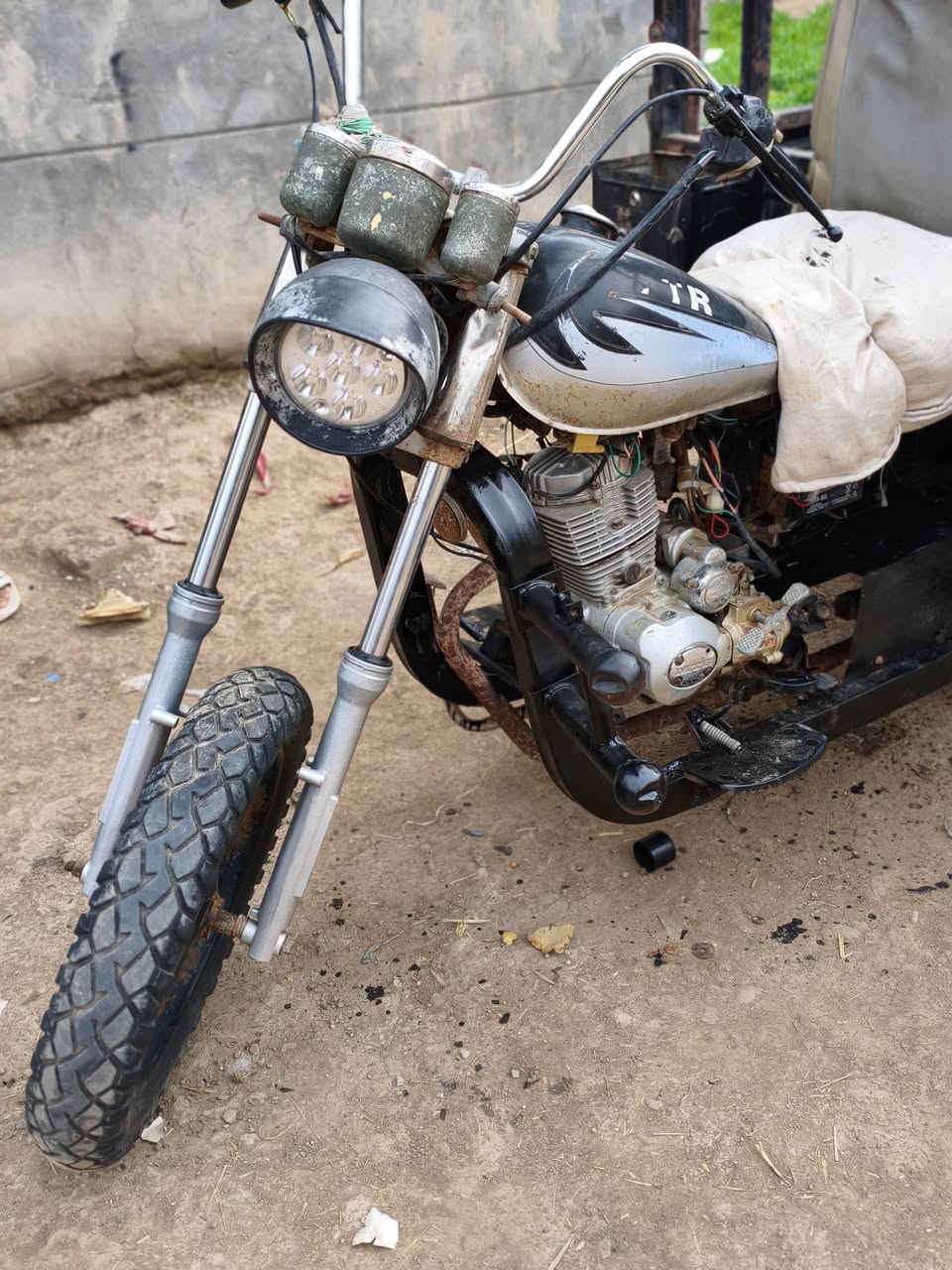 السلام عليكم ستوته MTR أوراق اصوليه مكان بابل قضاء القاسم السعر 850 وبيه مجال للشراي للاستفسار الإتصال على الرقم ***********
