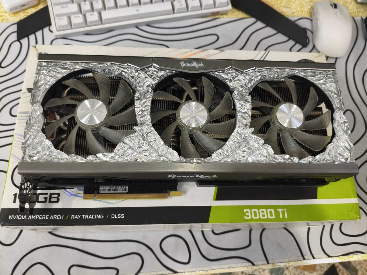 السلام عليكم 
كارت شاشة للبيع RTX 3080 TI 12GB
السعر 650 الف قفل
الحرارة موجودة بالصور
مكاني موصل وعندي توصيل


**إذا كنت صاحب هذا الإعلان وتريد حذفه لأي سبب، رجاءا أرسل رسالة إلى الدعم الفني**