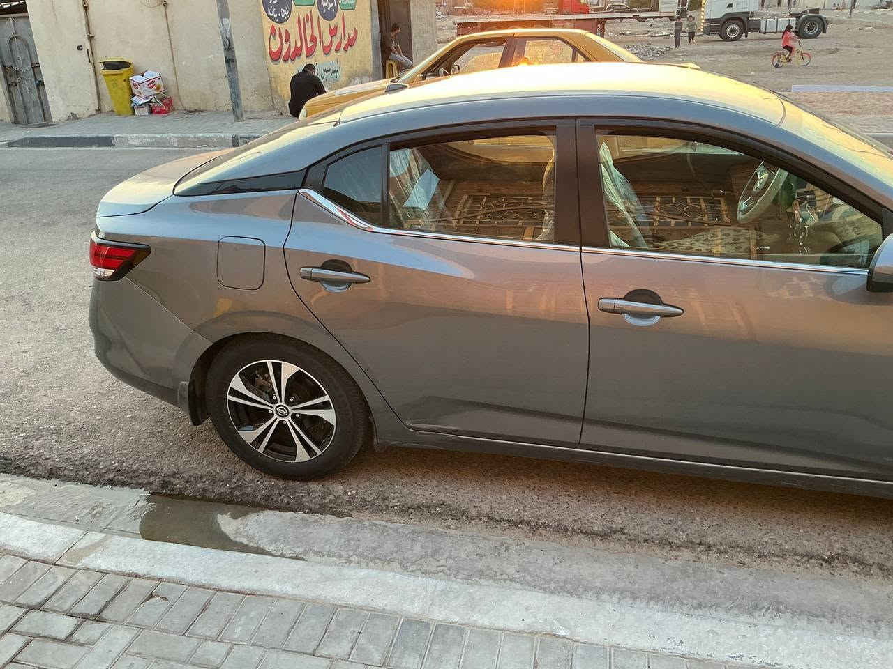 نيسان سنترا 2022 وارد امريكي رقم معوقين راعيهة موجود بلقبله رايدها ب 130 بيها مجال
حادثهة بنيد وجاملغ 
وحادث صار خافيف هنا بلصدوك الوره وبدلته وعدك الكنر مال الجاملغ الخلفي موجود بلصوره معدل كفاله مكينه كير مابيهة اي نقص مكينه 2000 صرفيه ماكو ابد نضام سبورت فول مواصفات ماعده التنته 
تحكمات كامله تبريد بكل مكان
130 وبيها مجال
ارقامي 
***********
*********** البصرة, العراق
