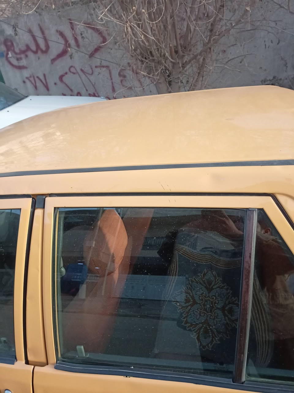 سلام عليكم سايبه 2015 سياره بسمي محرك تبخير قليل السعر 25وبيهه مجال حك الجيه المكان الصليخ الجديد وهاذ رقمي ***********
