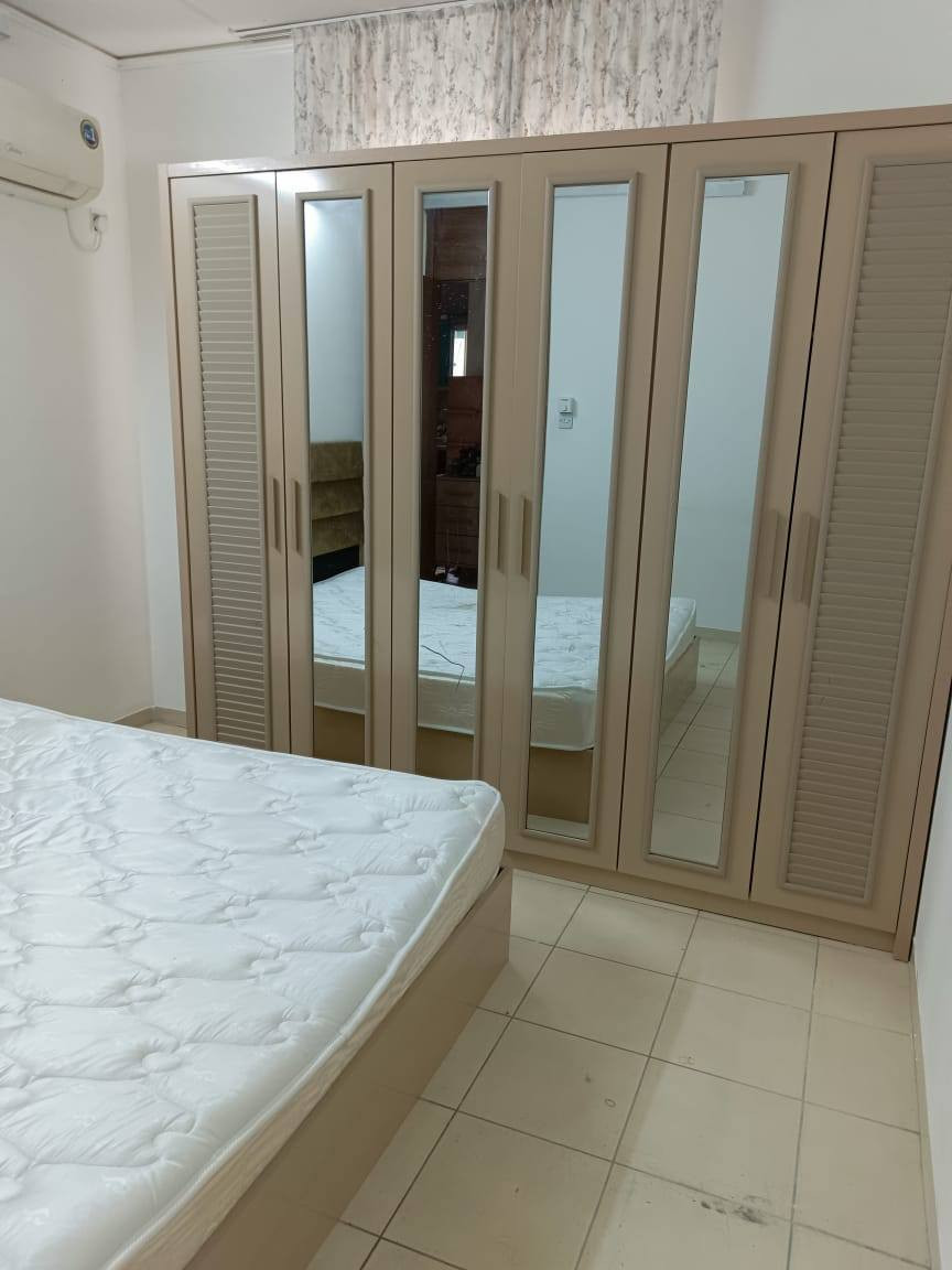 غرفة نوم تركية خمس قطع نفرين
للبيع السعر ب٤٥٠ الف


**إذا كنت صاحب هذا الإعلان وتريد حذفه لأي سبب، رجاءا أرسل رسالة إلى الدعم الفني**