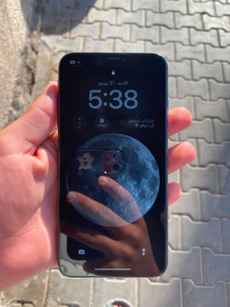 السلام عليكم آيفون Xs Max  نضافه الجهاز 95 بل ميه الذاكرة 256 مبدل بطاريه فقط  السعر 125 العنوان بغداد الحريه الرقم ***********
