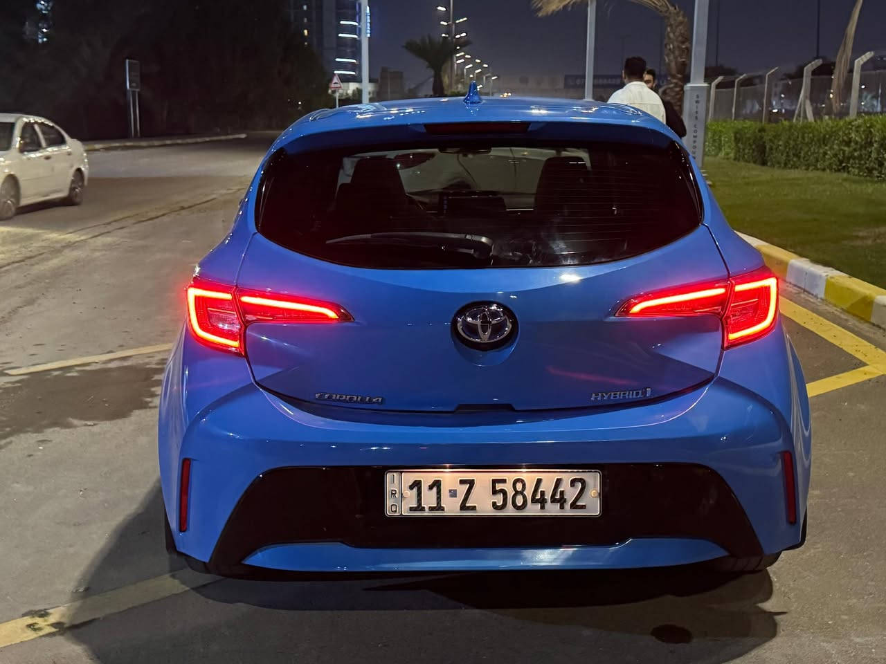 كوريلا هاتشباك هايبرد مديل 2023
السيارة نظيفه جدا السعر 143$
فول مواصفات السياره وارد امريكي 
لون ازرق مميز ماشيه 73km الف فقط 
الضرر الدوسه اليمنه فقط وبدون صبغ
مكاني بغداد الغزالية او الاعظميه

التواصل على الرقم فقط ***********
