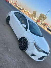 كورلا 2016  فئه LE رقم أربيل بأسمي تحويل مباشر كامره خلفيه مثبت سرعه م...