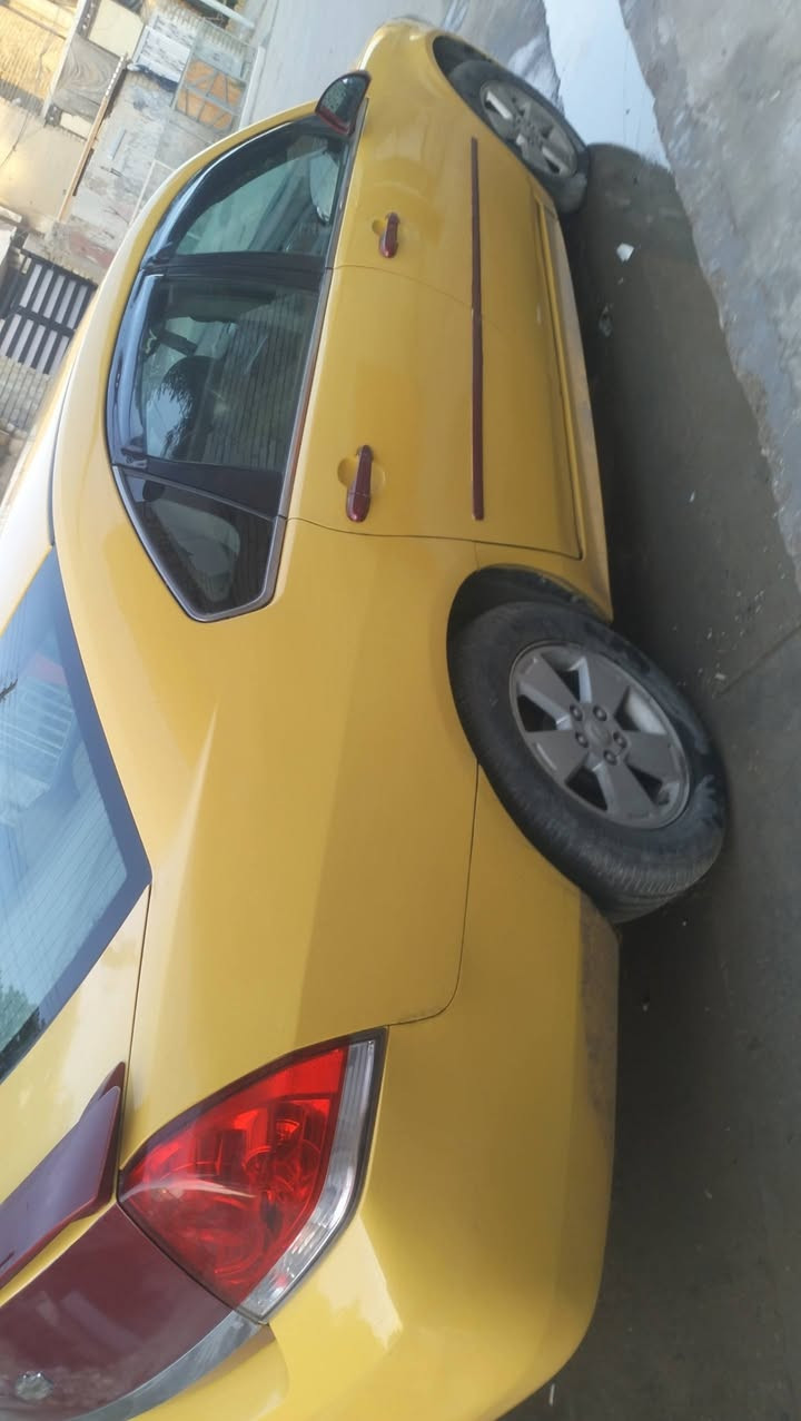 السلام عليكم إمبالا 2009 بوليسي كير محرك جديد بارد كير خارجي عبوه فيت بم جديده صبغ جديد مراواح جدد عبوه فيت بم جديده دسكات جدد راديتر ماء جديد باتري جديد تبريد ثلج بيها نواقص بسيطة السعر 65  مكان سياره بغداد 
***********،
