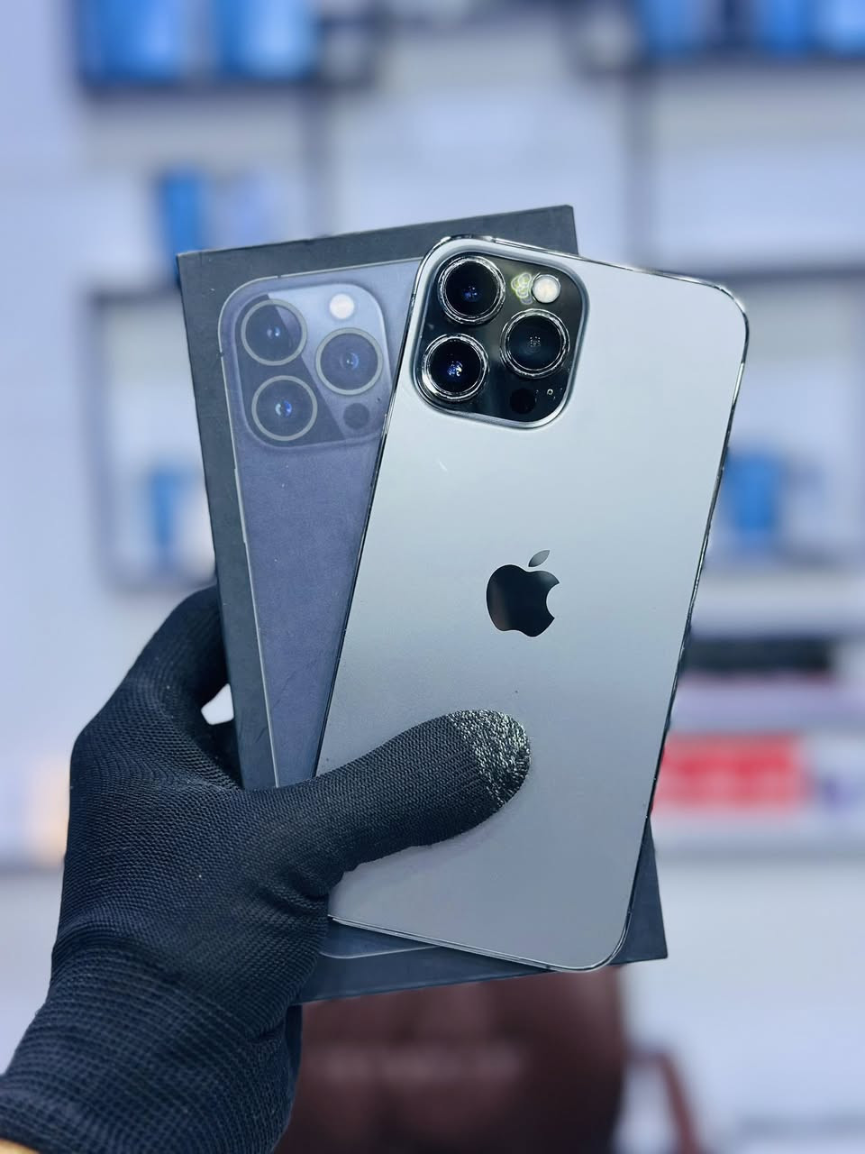 السلام عليكم متوفر:
♠️آيفون 13 Pro Max شرق اوسط (عربي) ذاكرة 256 بطارية 89 الجهاز مكفول وضمان✔️.

☑️***********☑️

☑️مركز سفن فون للهواتف النقالة☑️
