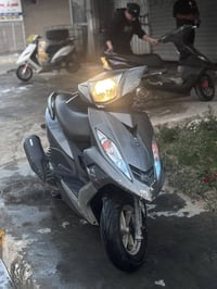 جي تي ار 2012للبيع صارلها شهر ونص من نزلت من الرمبة والاوراق مالتها مو...