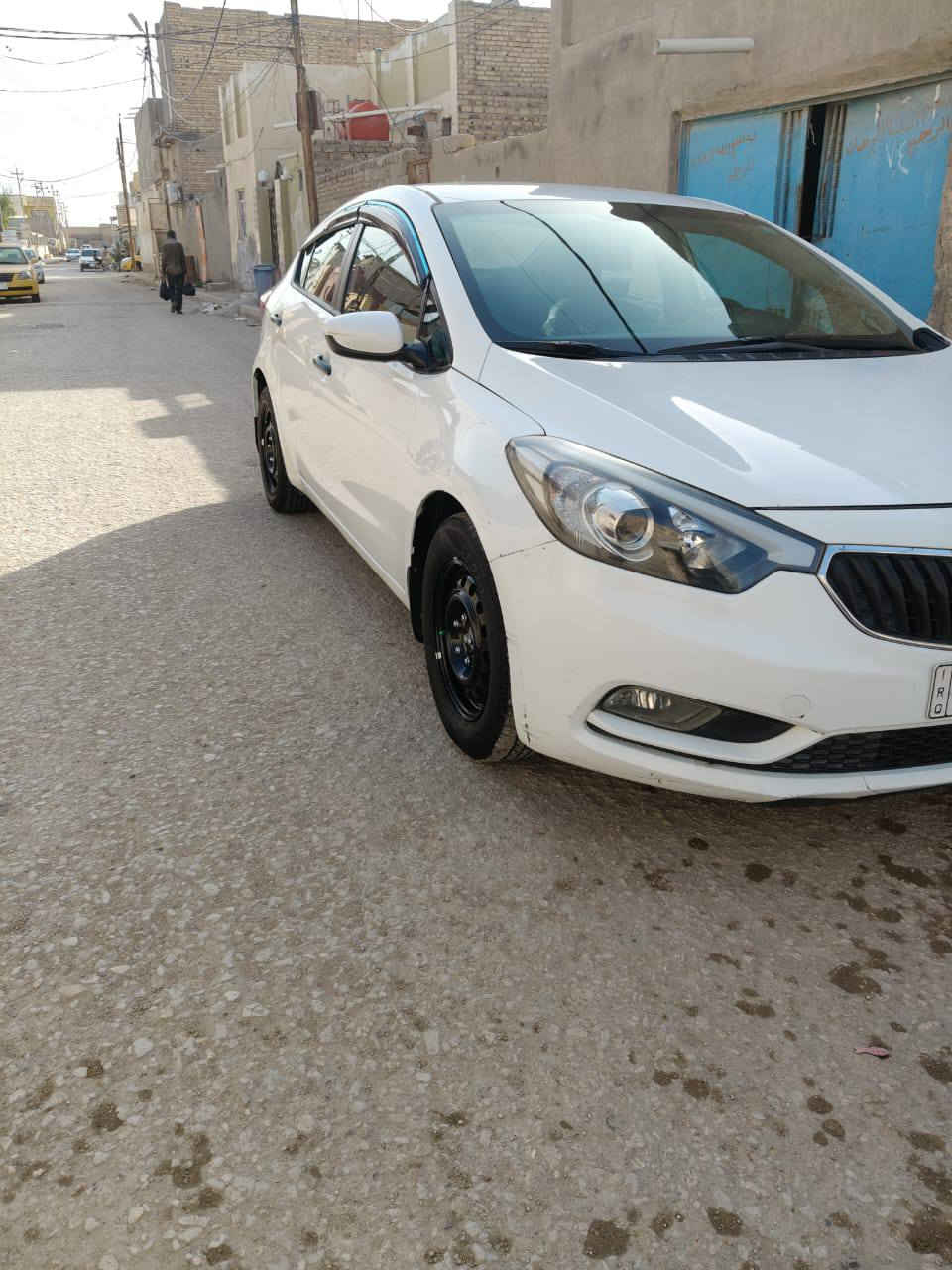 بسم الله
كيا سيراتو

#نظيفه_وبسعر_مناسب
 السلام عليكم 

كيا سيراتو  2014 خليجي✅

ماشيه 200 الف حقيقي فقط✅✅
 مكفوله من الحادث +فتح + تبديل كاردات صبغ فقط 🔔🔥
حجم المحرك 1600 دوووش 

مواصفات السياره وسونار موجود ✅✅

 كاميرا بلادية
حساس امامي خلفي بلادي
كشنات خلفية قلاب
المكان الديوانيه ✅
سياره نظيفه وبسعر معقول بالعافيه ع الياخذها ‏‪***********‬‏ استفسار ✅
