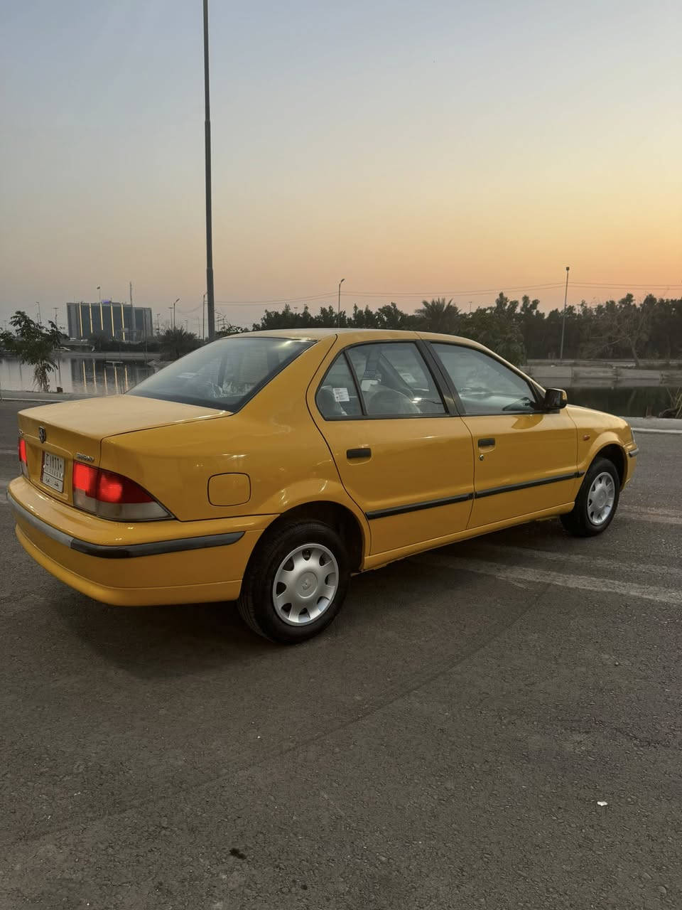 سلام عليكم للبيع سمند موديل ٢٠١٠ تعرضت إلى حادث موضع بصور سياره ماشيه ٥٩ اكو صور قبل حادث مصفره هيئه وغرامه تحويل مباشر سعر ٢٥ وبيها مجال بصيط ***********. للعلم سياره شغاله ومحركها جديد
