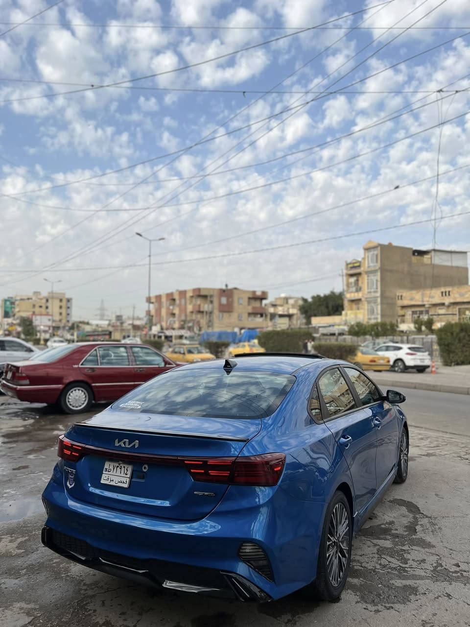 السلام عليكم
للبيع كيا فورتي 
وارد امريكي ضرر 3قطع صبغ
سياره منفيس بعدهه بدون رقم دخول جديد صور حادث داخل منشور واتساب ***********
موديل 2023 KN
فئه (GT_lien)
مكينه 2000دوش
تفاصيل سياره فووول
شاشه كبيره
رادار امامي
بصمه 
تشغيل عن بعد 
سبايدر بلادي 
ستيرن رياضي D
فتحه سلايد روڤ
لد امامي 
لد خلفي LED
اشاير بل مري
نضام ترحيب عند الاقتراب
رادار جانبي
كامره خلفيه دواره
كشنات جلد اسود
قطعتين تبريد
فول تحكم ستيرن
صور تقرير مرفقه بل منشور
مكاني بغداد الدوره
السعر ((162وبيهه مجال ))
اي ستفسار اتصل وتدلل
رقمي ***********
