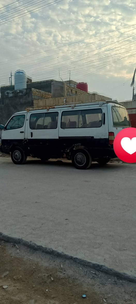 السلام عليكم
سياره للبيع اكسل وكير محرك كفاله عامه تخم تاير الاستفسار الاتصال على الرقم ***********
