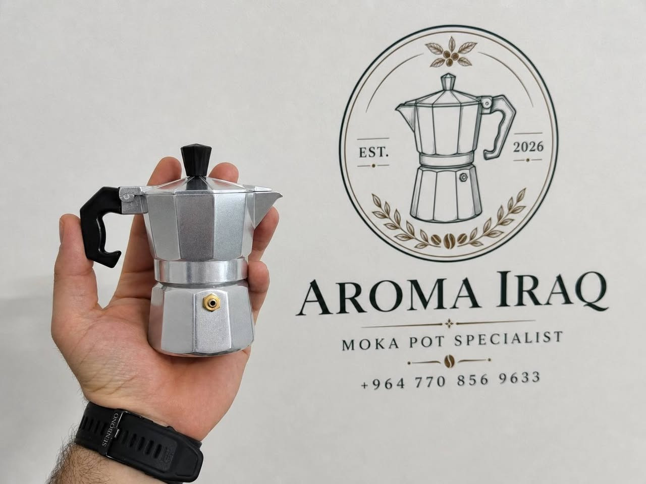 الأكثر طلباً رجع من جديد! 😍☕️
تذكرون هذا الموكا بوت  الي كلتولي يطاوعكم كلبكم تستخدموه لو تخلوه تحفة؟ بسبب طلبكم القوي وفرنا وجبة جديدة منه!

شوفوا الكياتة.. أصغر موكا بوت حجم ١ كوب بس، كلش نازك 

ومرتب ويطلعلك أحلى كوب قهوة مركزة تعدل المزاج.

✅ متوفر من ١ كوب لحد ١١ كوب.

✅ الألوان: أسود وفضي.

💰 سعر هذا الحجم (١ كوب) هو ٨ آلاف بس.الحكوا عليه

 قبل ما تخلص الوجبة الثانية همينة! الي يريده يدز رسالة وتدللون.

تابعوا صفحتنا الجديدة لكل جديد
Aroma Iraq


**إذا كنت صاحب هذا الإعلان وتريد حذفه لأي سبب، رجاءا أرسل رسالة إلى الدعم الفني**