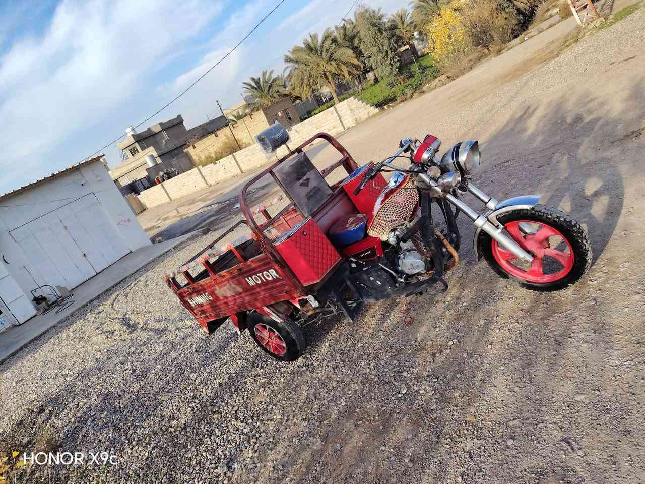 السلام عليكم ستوته موديل ٢٢ مكفولا شرط فول كهربايات محرك مكفول ركبه مكفولا تايرات جدد بدي جديد مابي اي نقص لا صبغ ولا اي شي أوراق كاملا مابيهن نقص دبلات وره كدام شغالات ستوته مال جني نضيفه سعر مليون و٣٠٠ بيه مجال حك جيه رقمي ***********
